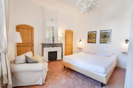 La Maison Mentone, Lorgues Apartment, Var, Provence